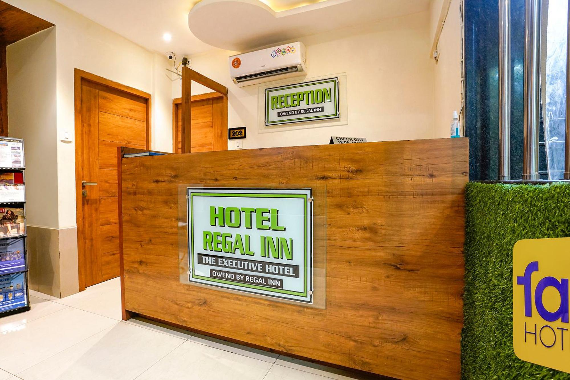 Fabhotel Regal Inn Bombaim Exterior foto