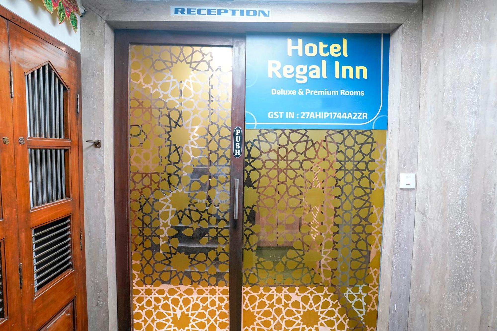 Fabhotel Regal Inn Bombaim Exterior foto